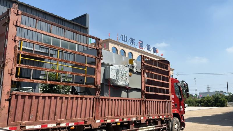 金日發(fā)貨！3立方平流式溶氣氣浮機助力水產加工污水處理 (2).JPG